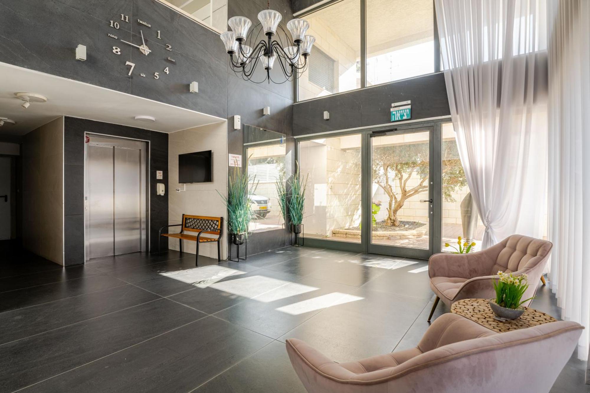 Balfour Sea View City Center Nehariya Dış mekan fotoğraf